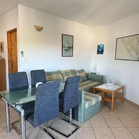 Modern, Sunny Beachside Apartment With Balcony * Pakoštane