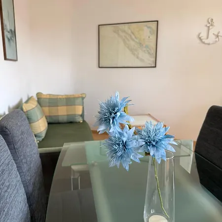 Modern, Sunny Beachside With Balcony Apartment Pakostane